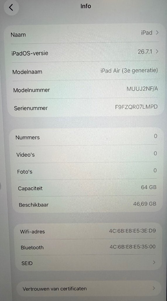 Foto 5 van 4 KEER - Apple iPad Air 3e generatie – nette staat