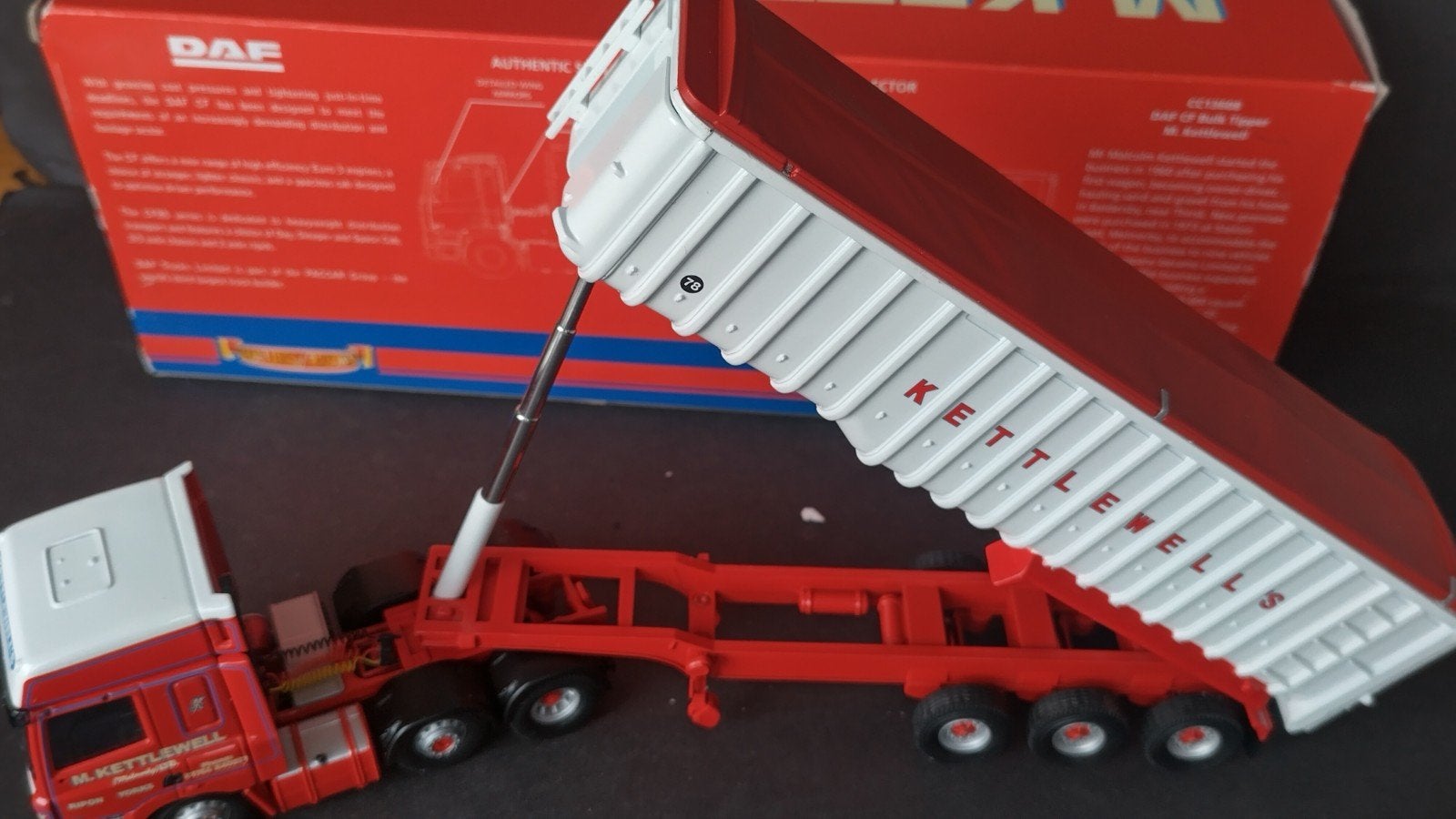 Daf CF Bulk Tipper Kettlewell 1:50 Corgi Pil, Corgi, ., Zo goed als nieuw, Corgi