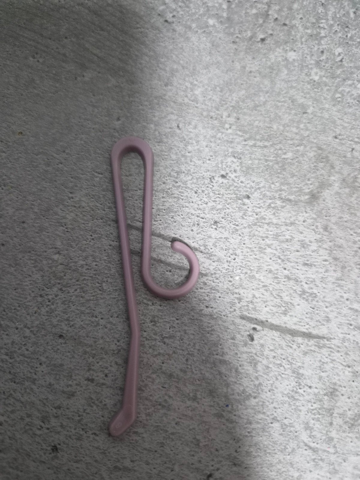 Barbie Accessoire - Roze Kledinghanger, Ophalen of Verzenden, Gebruikt