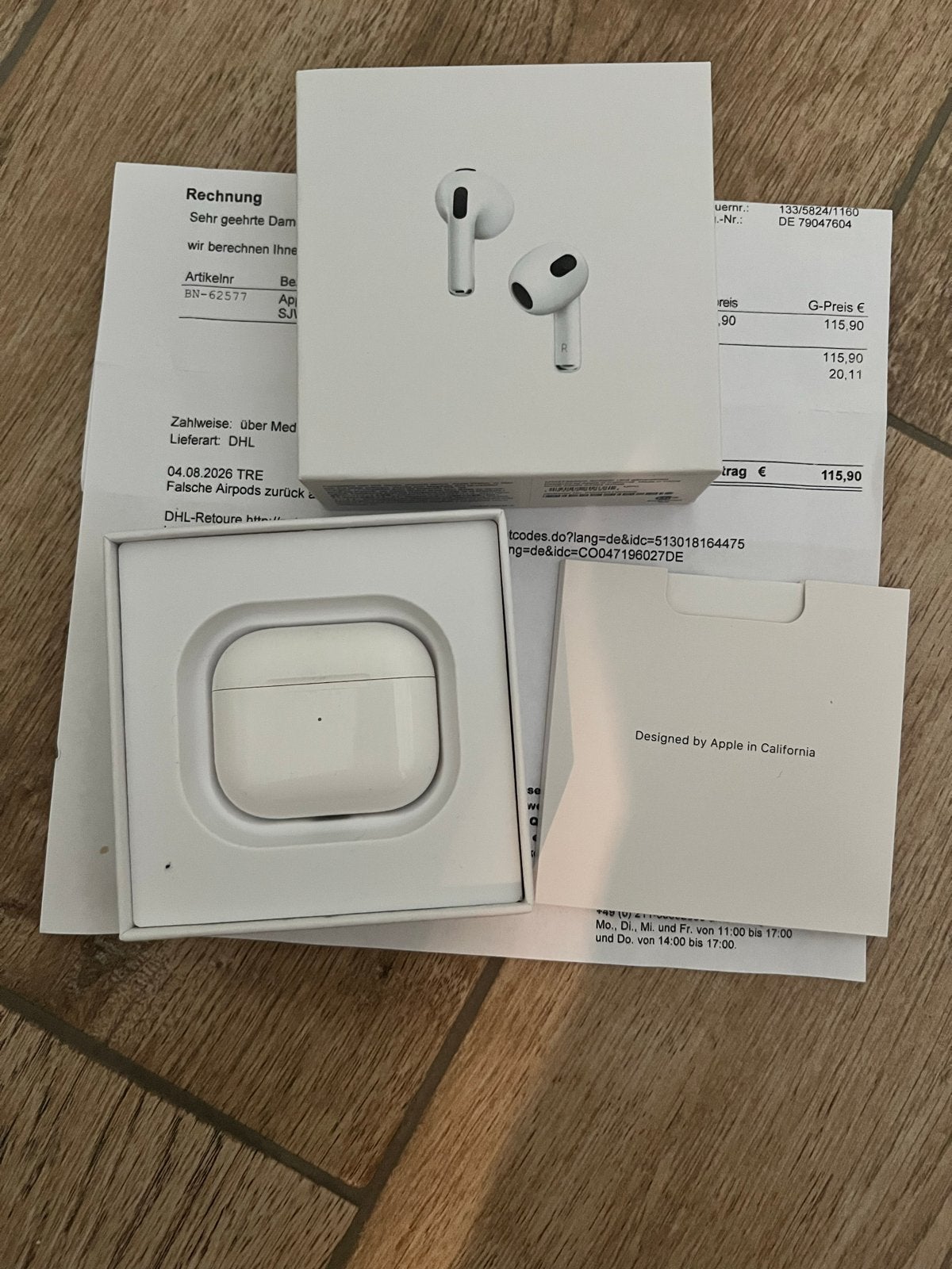 Apple AirPods 3e generatie met MagSafe Oplaadcase, In-ear, Bluetooth, Ophalen of Verzenden, Zo goed als nieuw
