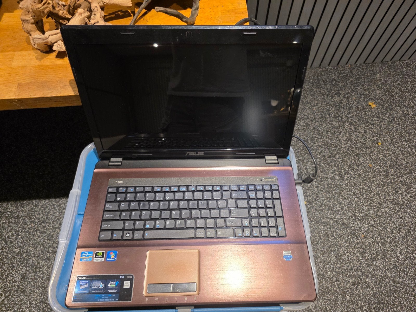 Te koop :Asus laptop - start niet op (voor de liefhebber), Asus, 15 inch, Ophalen of Verzenden, Niet werkend