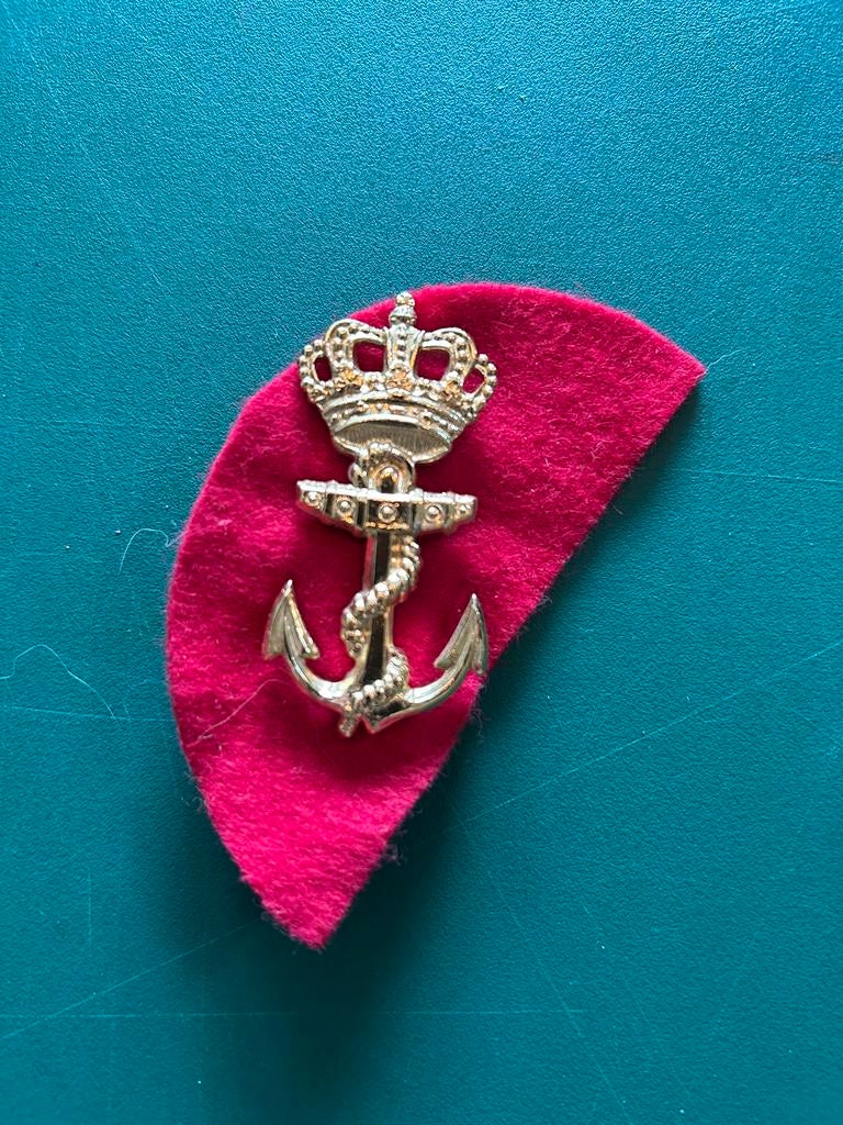 Baret embleem korps mariniers, Verzamelen, Militaria | Algemeen, Verzenden, Marine, Nederland, Embleem of Badge
