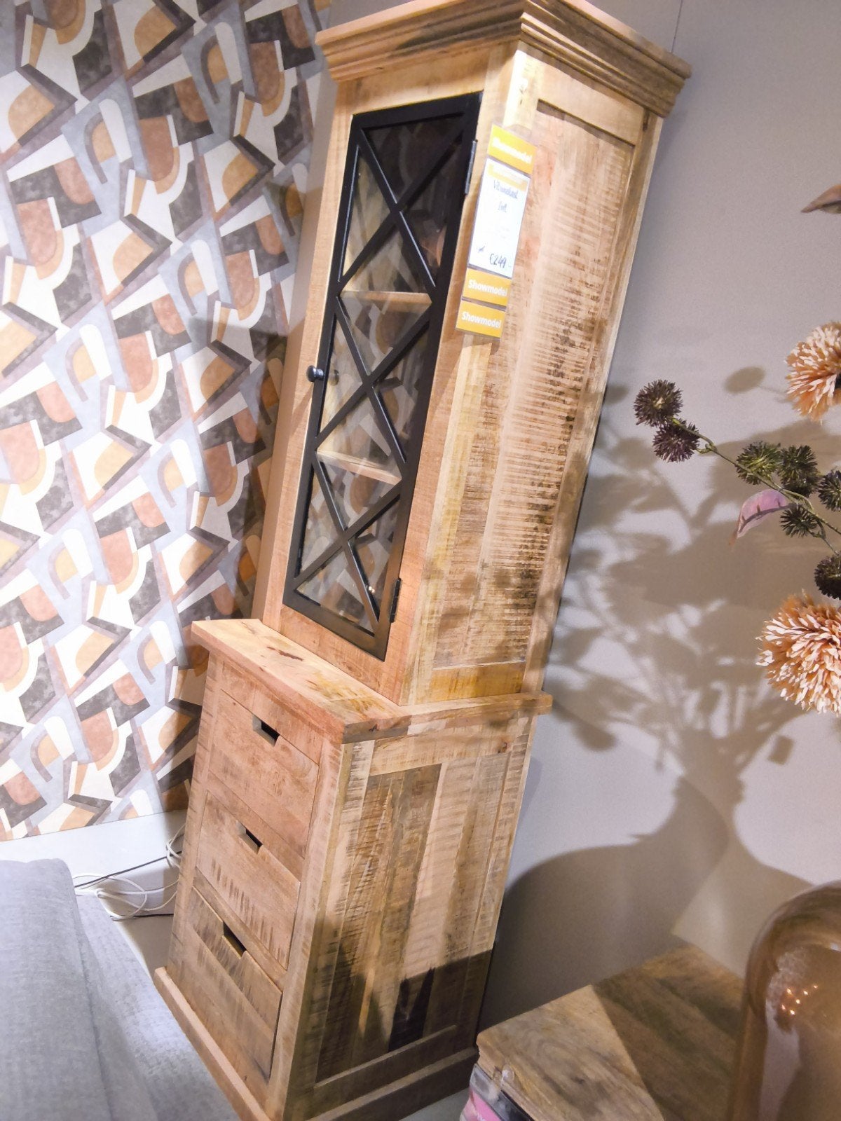 vitrinekast loft, Nieuw, 150 tot 200 cm, 25 tot 50 cm, 50 tot 100 cm