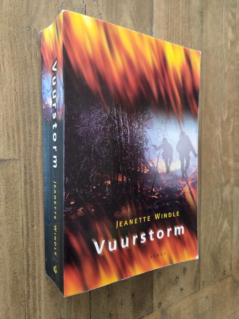 Vuurstorm - Jeanette Windle (christelijke roman), Boeken, Ophalen of Verzenden, Zo goed als nieuw