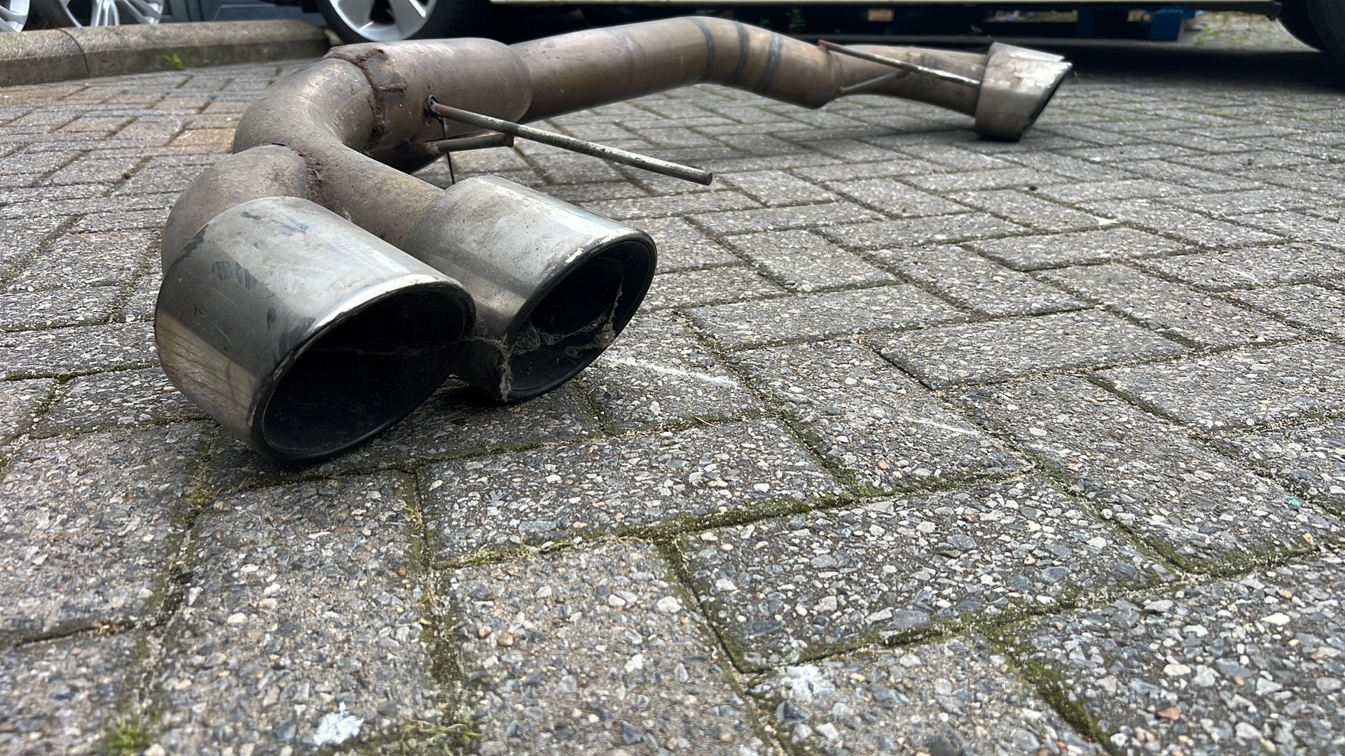 Nissan GTR uitlaat, Ophalen, Gebruikt, Nissan