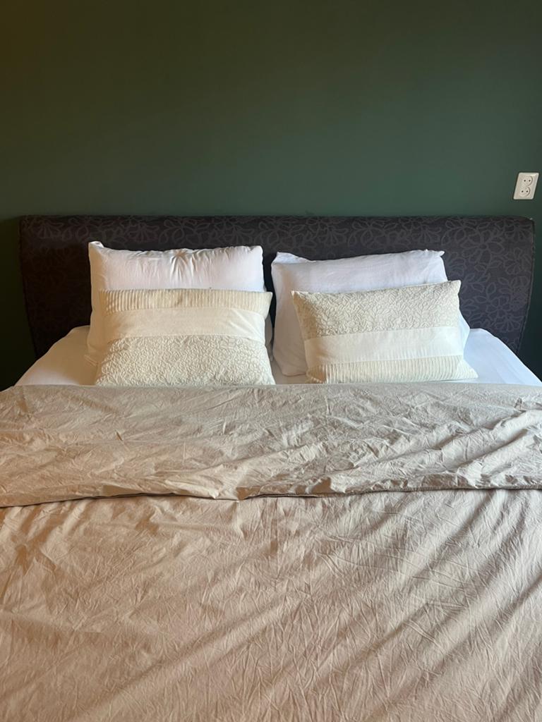 Hoofdbord voor bed - 200 cm breed, 100 cm hoog, Huis en Inrichting, Slaapkamer | Bedden, Ophalen, Gebruikt, Bruin, Tweepersoons