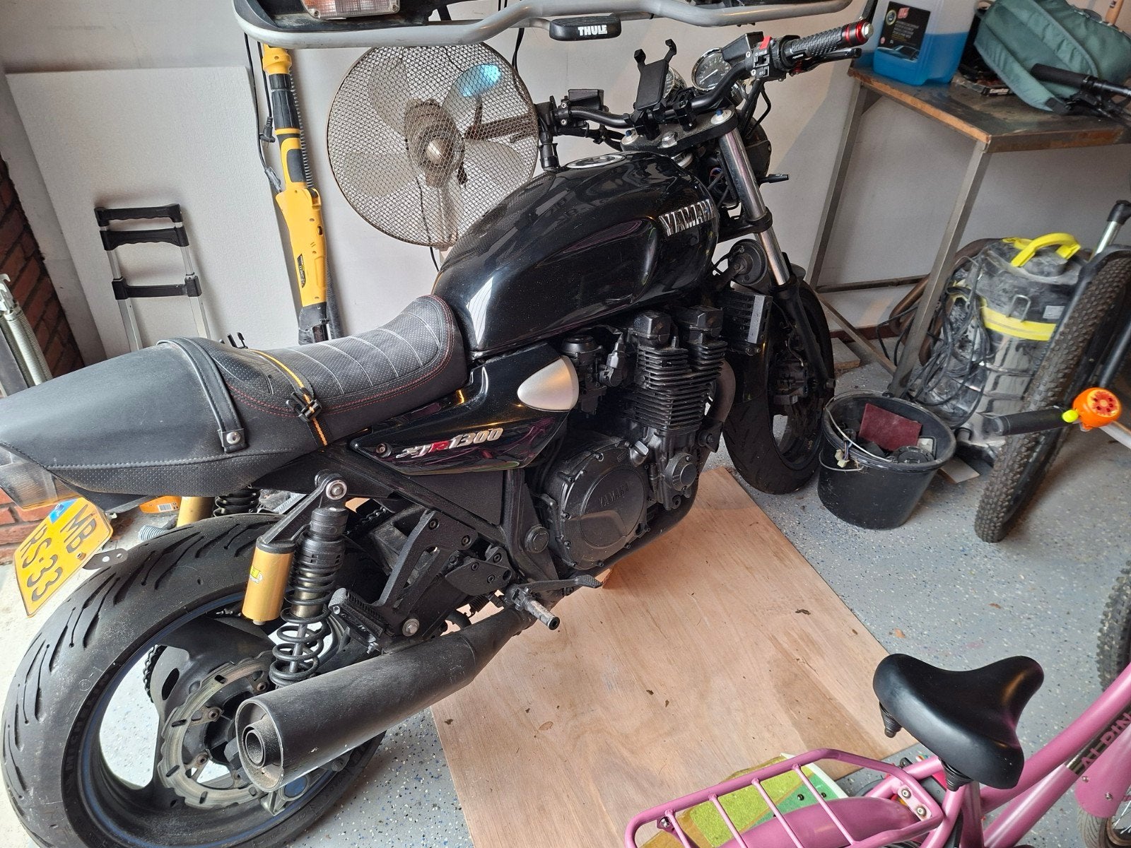Yamaha XJR 1300, Particulier, Naked bike
