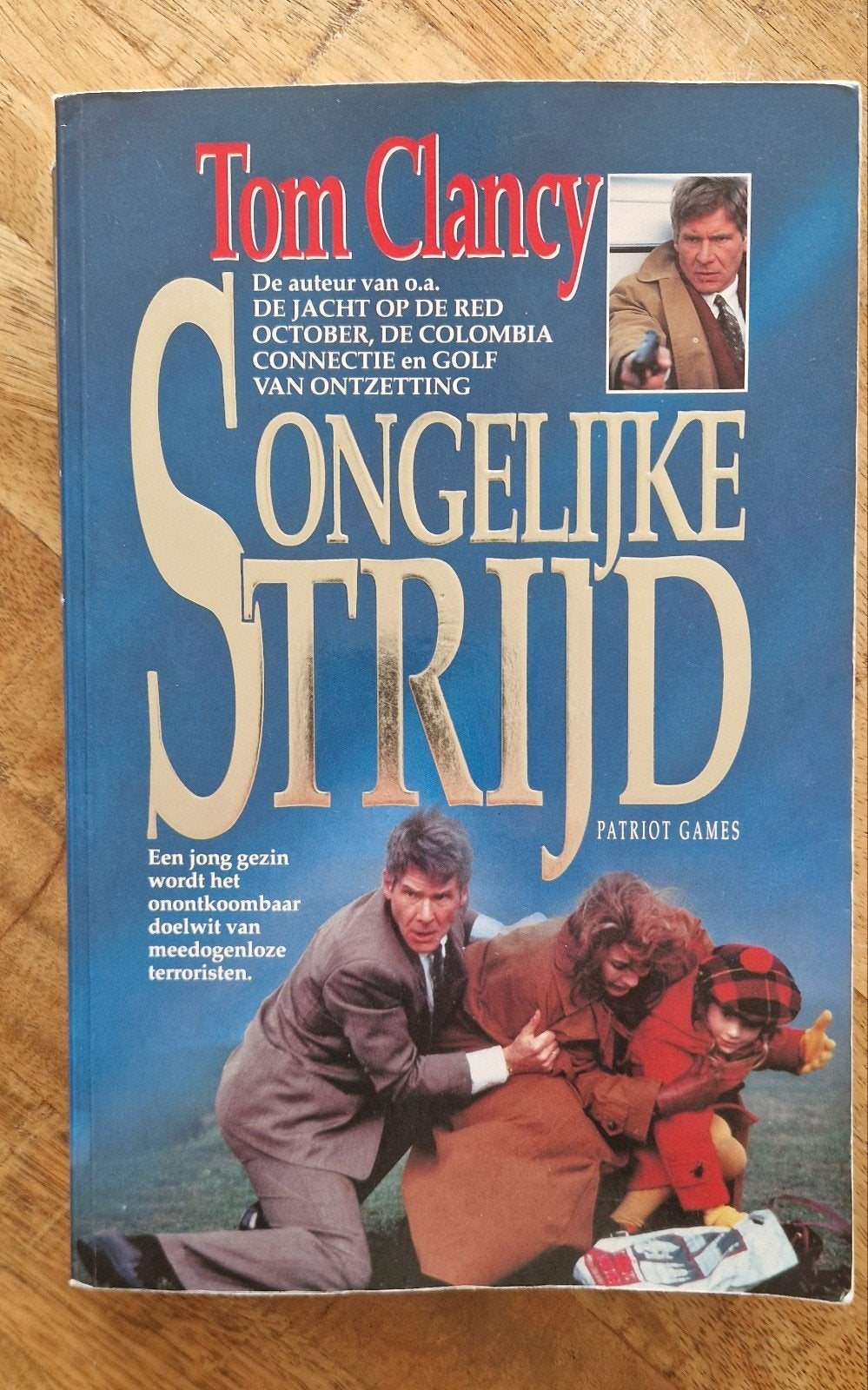 Tom Clancy - Ongelijke Strijd (Patriot Games), Boeken, Ophalen of Verzenden, Zo goed als nieuw, Tom Clancy