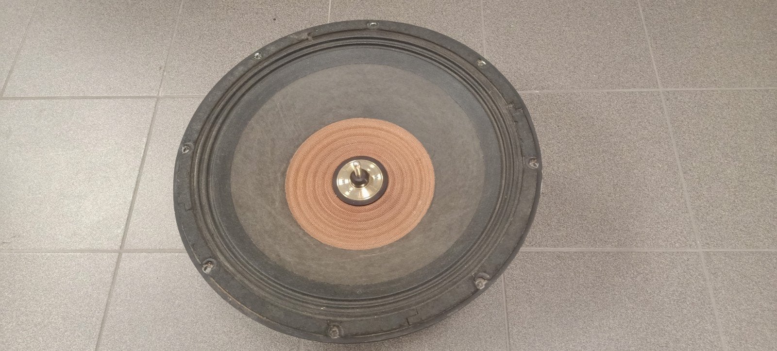 18" (46cm) subwoofer Cerwin Vega Stroker 18-D4 ( zeldzaam!), Ophalen, Zo goed als nieuw