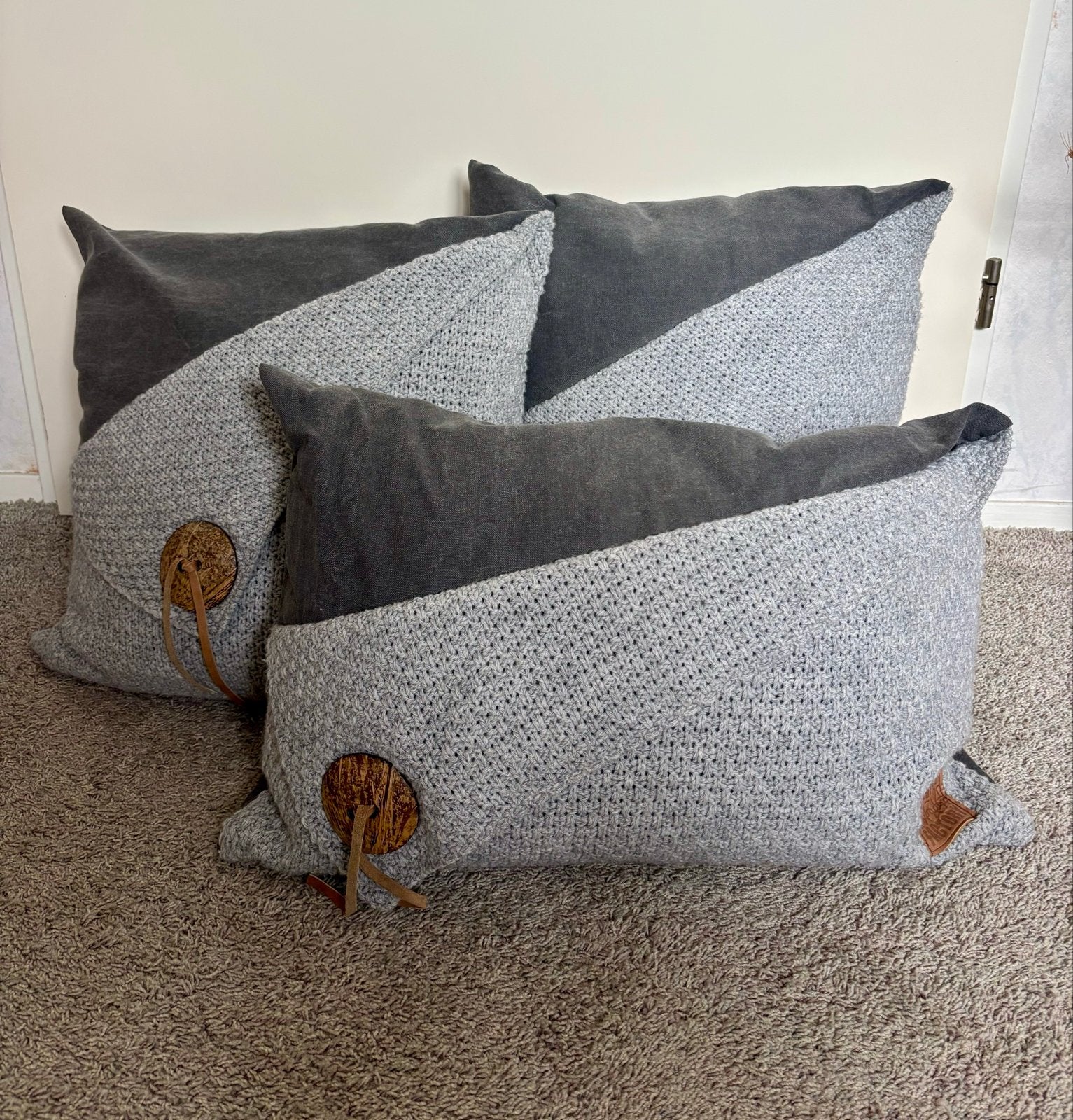 Set van 3 Knit Factory sierkussens - Grijs/Antraciet, Ophalen, Overige merken, Inclusief binnenkussen, Zo goed als nieuw
