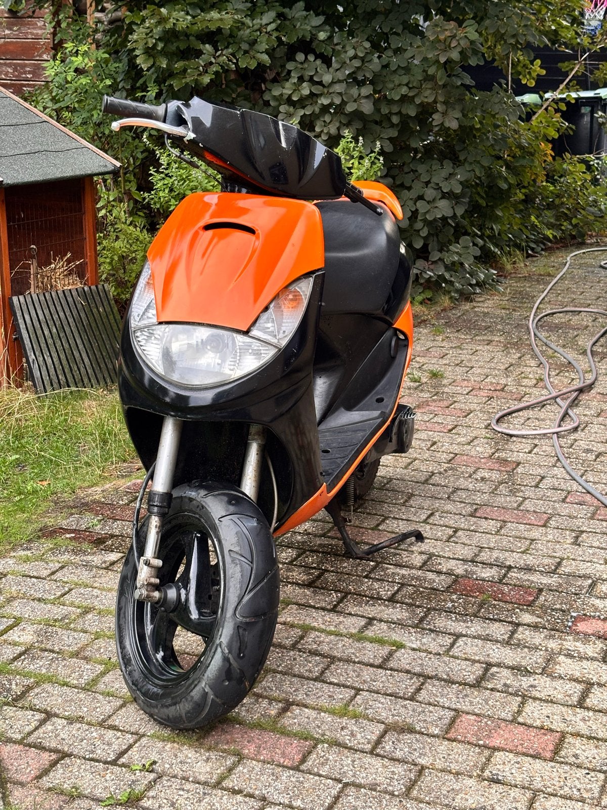 Peugeot vivacity 70cc 2005 malossi+technigas terugloop, Ophalen, Gebruikt, Benzine, Vivacity