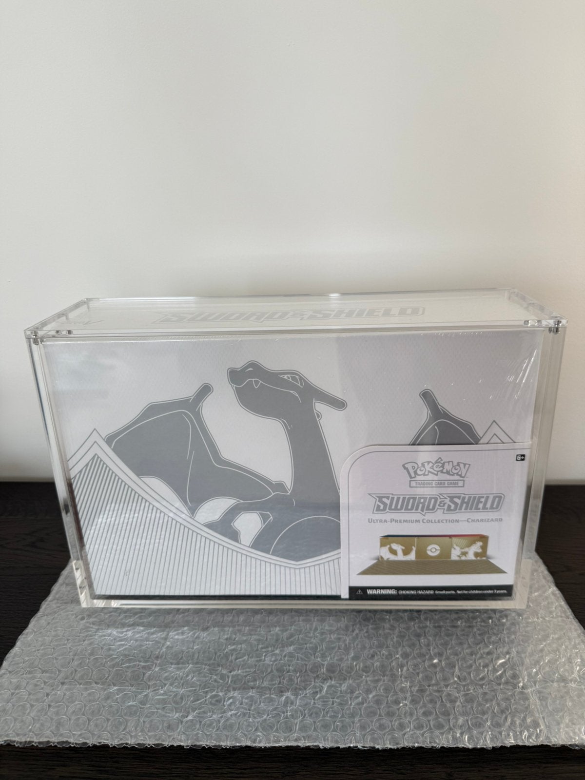 Sword & Shield Ultra-Premium Collection - Charizard, Ophalen of Verzenden, Nieuw