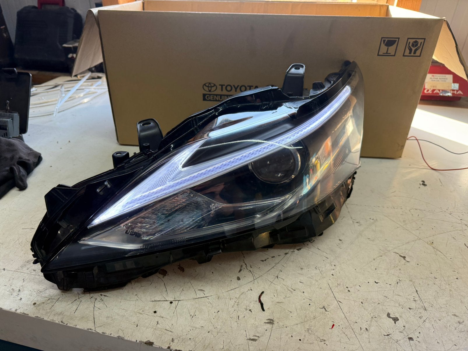 koplamp LV lexus ct200h(gereviseerd), Auto-onderdelen, Verlichting, Ophalen, Nieuw, Lexus