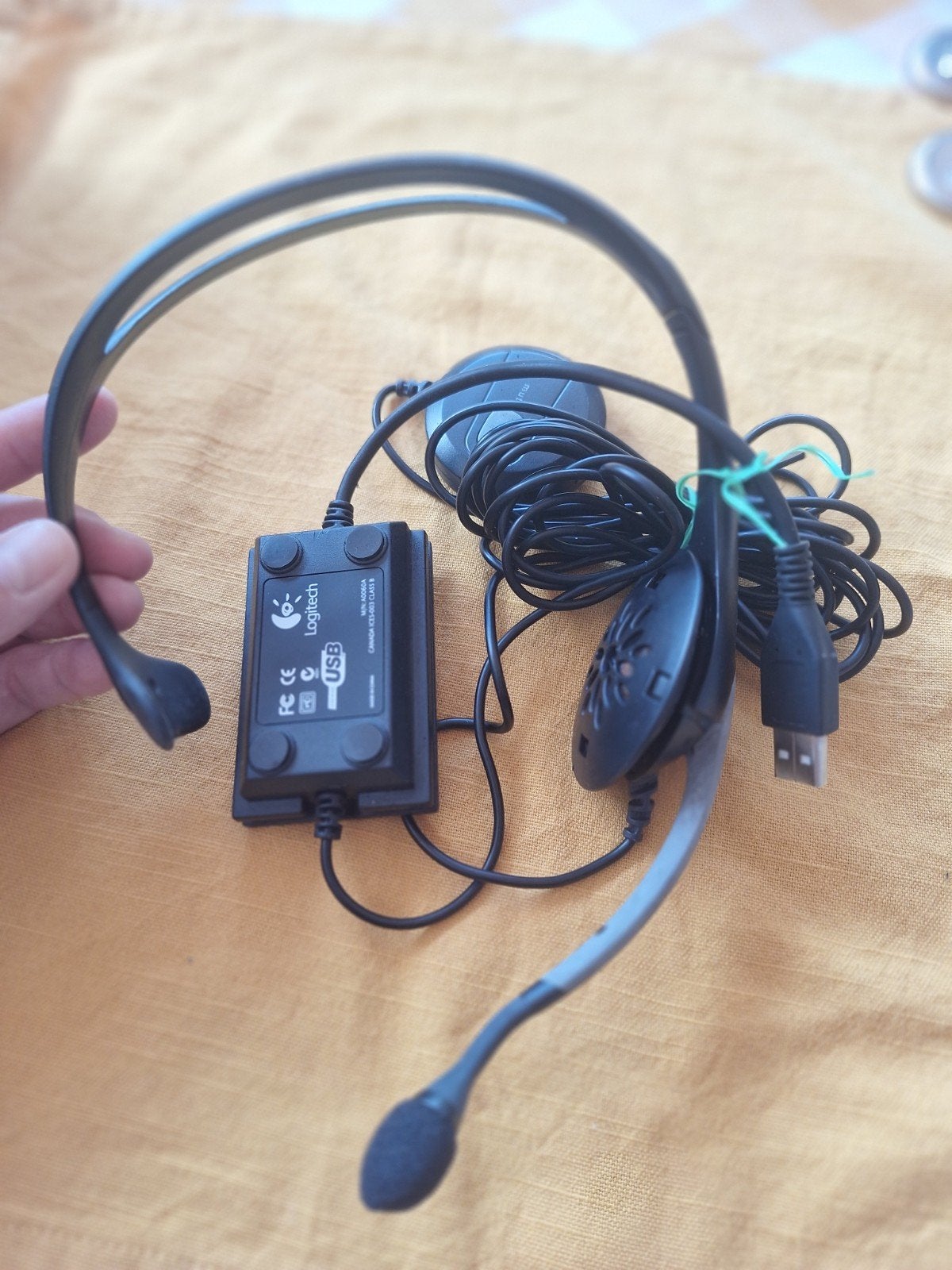 Logitech USB Headset H390 - Bedraad met microfoon, Gebruikt, Logitech, On-ear, Ophalen of Verzenden