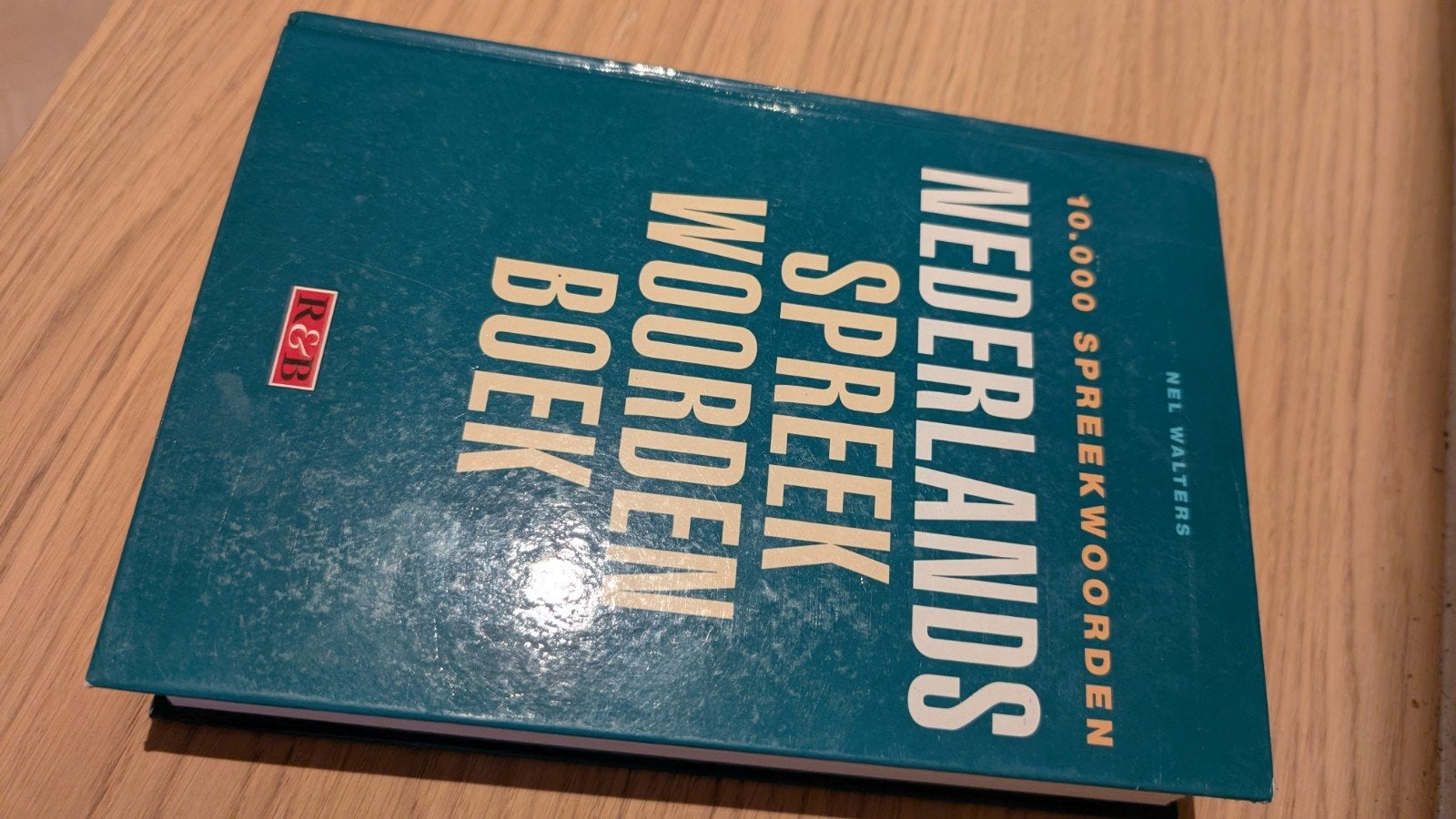 10.000 Nederlandse Spreekwoorden Boek - Nel Walters, Boeken, Woordenboeken, Ophalen of Verzenden, Zo goed als nieuw, Nel Walters