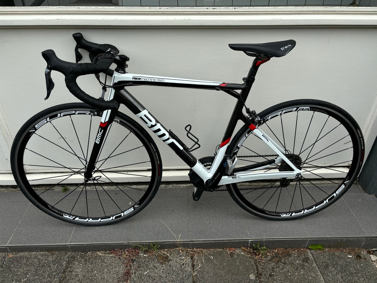 Maat 50: BMC Racemachine RM01 - Ultegra Di2 2013 model, 28 inch, Gebruikt, Carbon, 49 tot 53 cm