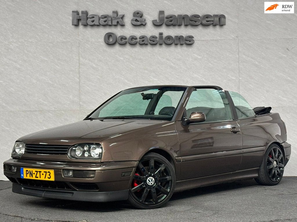 Volkswagen Golf Cabriolet 1.8 - Leder - Elektrische dak, Gebruikt, 4 cilinders, 4 stoelen, 49 €/maand
