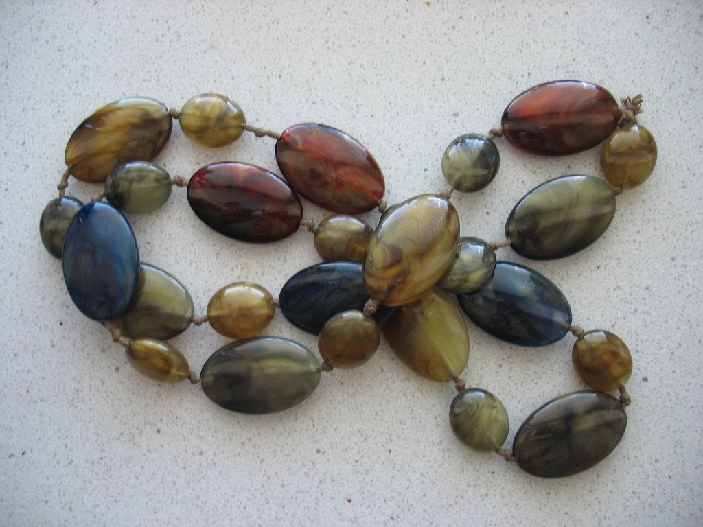Ketting Kralen Tribal Boho-Chic Gevlamd Rood/ Blauw /Beige, Ophalen of Verzenden, Overige materialen, Ketting