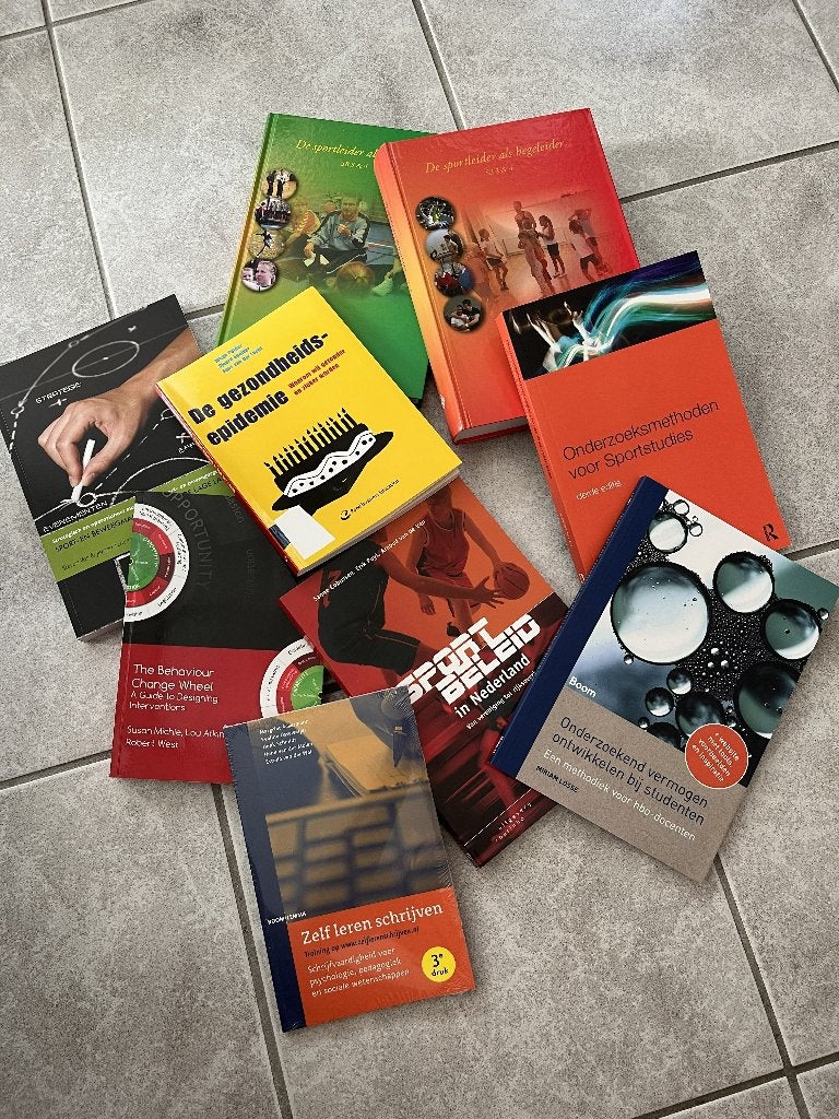 Studieboekenpakket (9 boeken) Sportkunde - Fontys, ThiemeMeulenhoff, Zo goed als nieuw, Beta, HBO