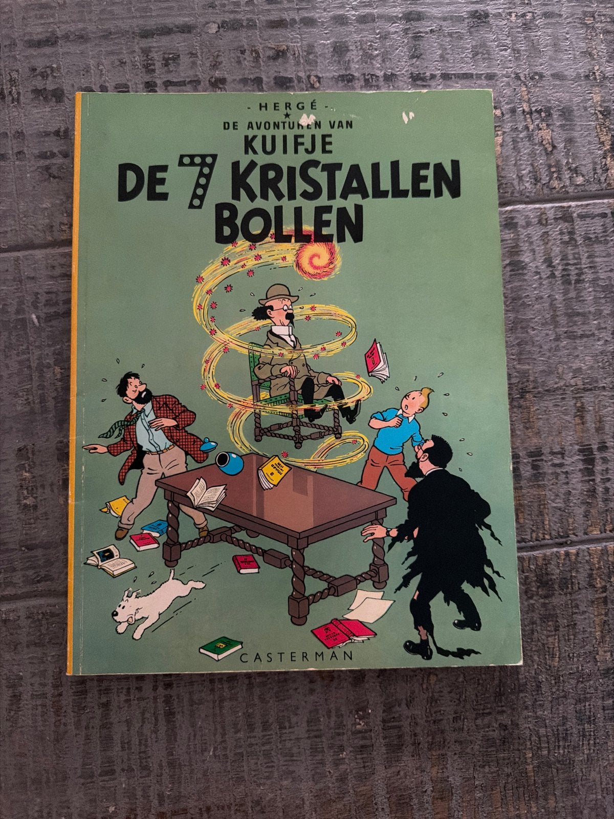 Kuifje: De 7 Kristallen Bollen - Casterman 1948, Boeken, Eén stripboek, Ophalen of Verzenden, Gelezen