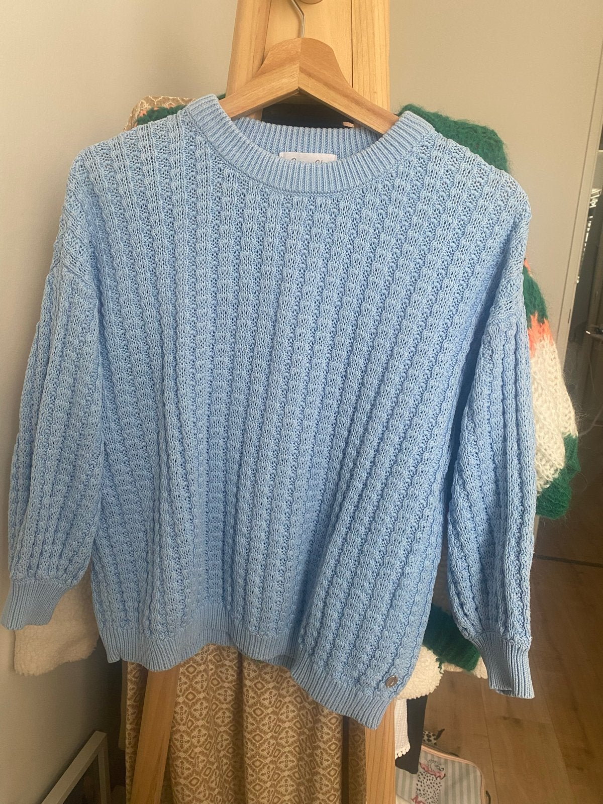 Cotton Club Lichtblauwe Gebreide Trui - Maat XS, Kleding | Dames, Truien en Vesten, Ophalen of Verzenden, Zo goed als nieuw, Maat 34 (XS) of kleiner