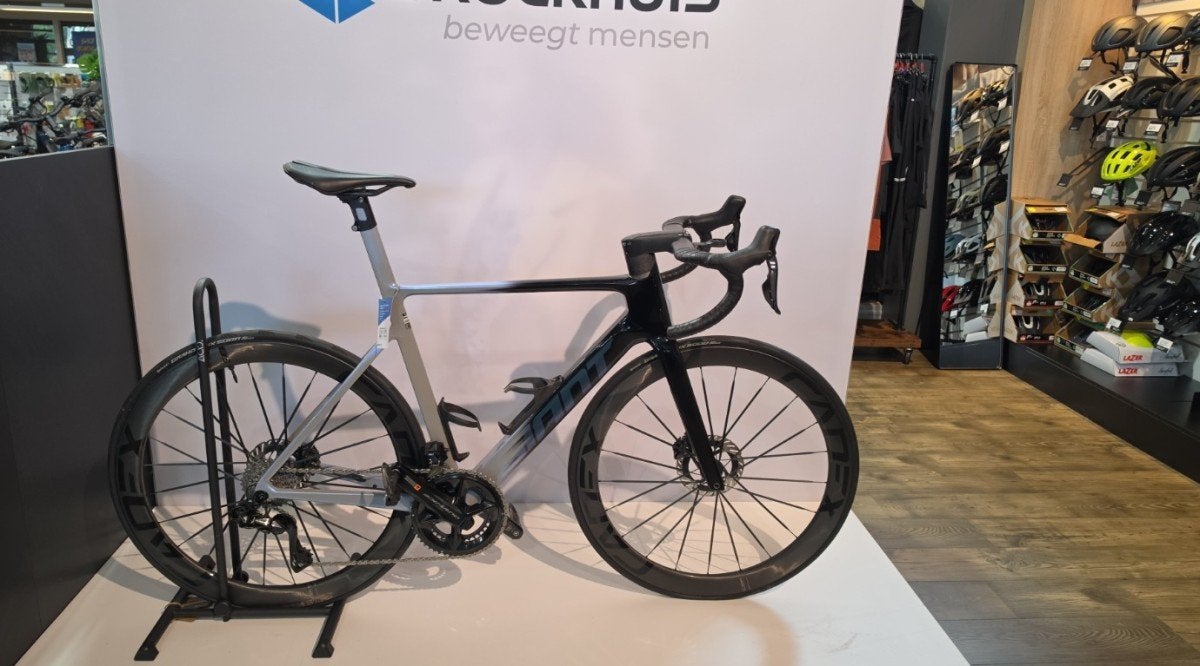 GIANT Propel Advanced SL Heren Black/Moonstone M M, Fietsen en Brommers, Fietsen | Racefietsen, Ophalen, 28 inch, Gebruikt, Carbon
