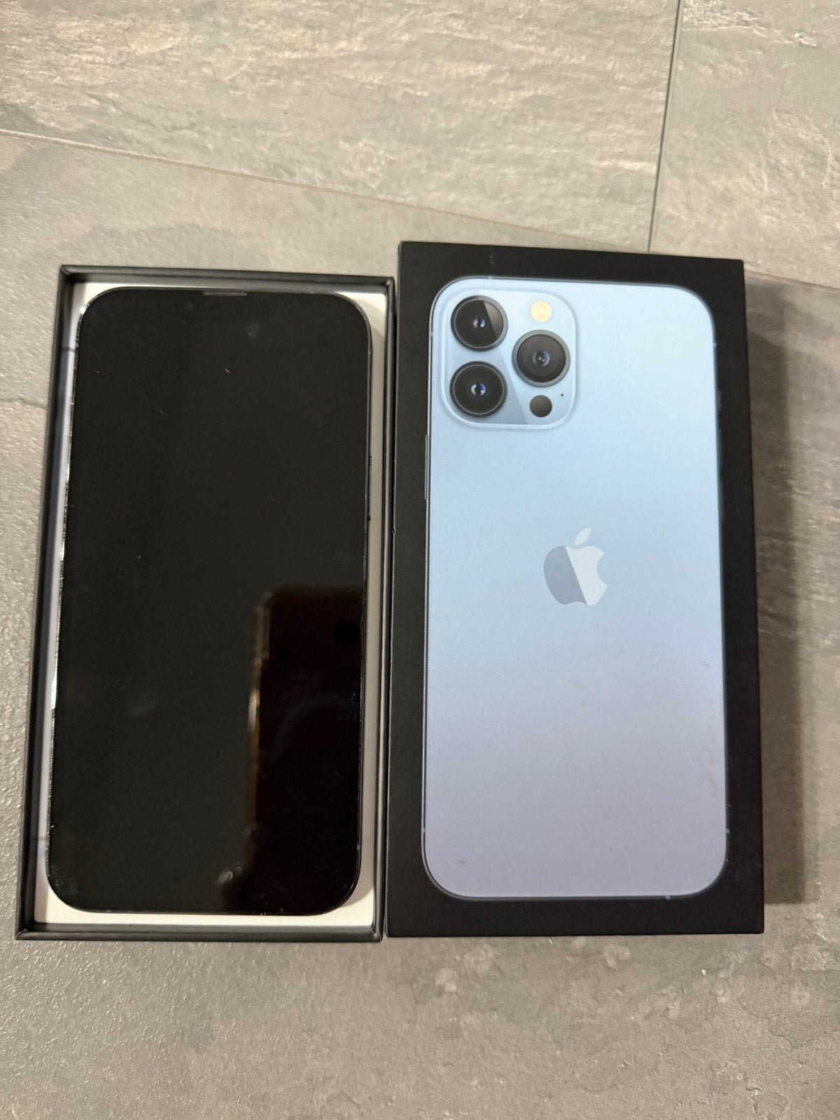Foto 6 van Iphone 13 pro max 256 gb