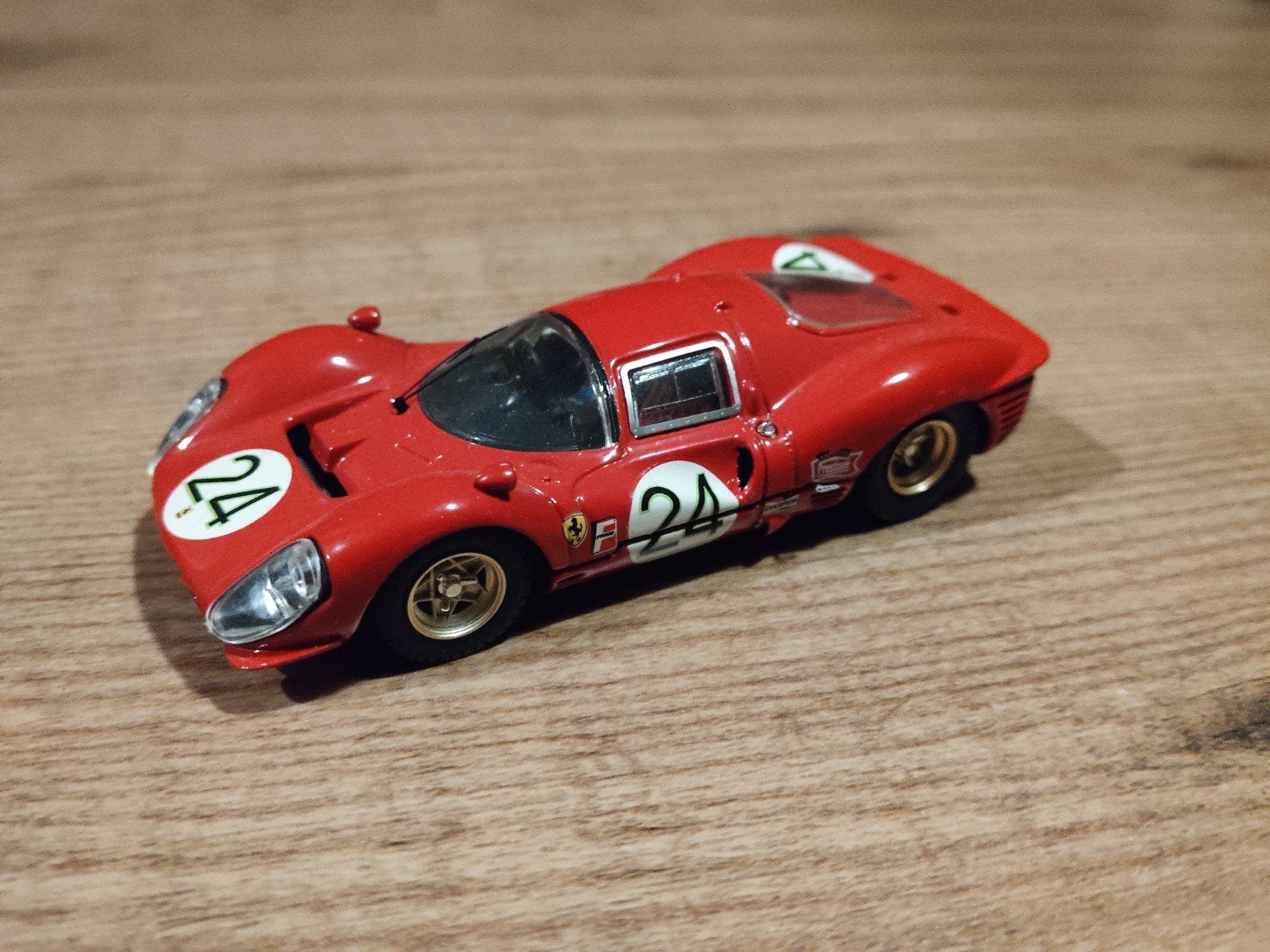 Bang Ferrari 330 P4 1:43, Ophalen of Verzenden, Auto, Overige merken