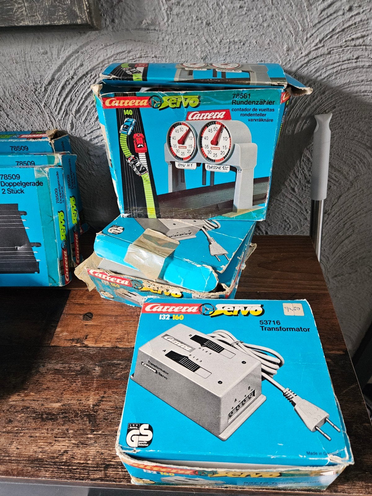 Grote vintage set Carrera Servo 140 racebaan onderdelen-
N.o, Ophalen of Verzenden, Gebruikt, Overige typen, Overige merken