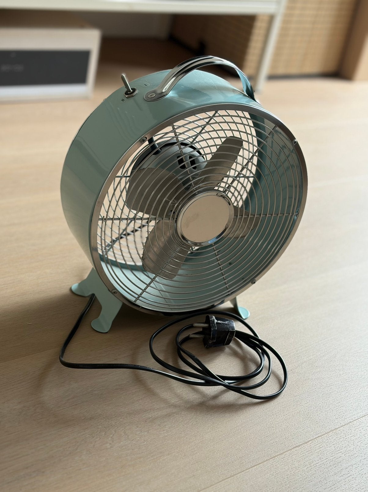 Retro ventilator, Witgoed en Apparatuur, Ventilatoren, Ophalen of Verzenden, Gebruikt, Tafelventilator