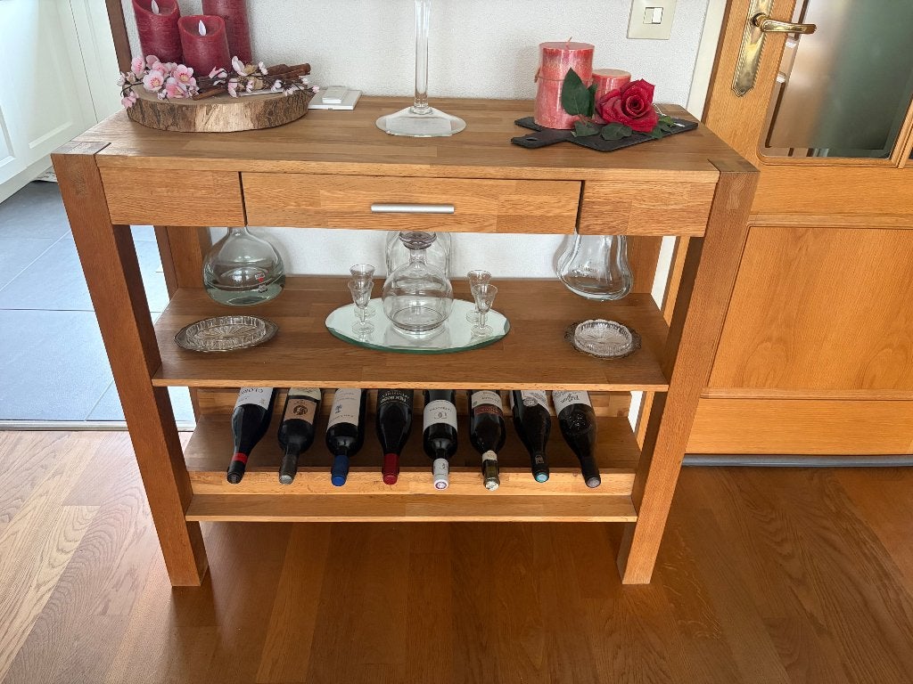 Leuke sidetable, Ophalen, Zo goed als nieuw