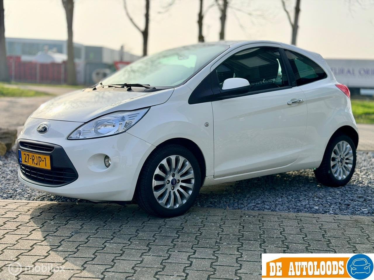 Ford Ka 1.2 Grand Prix start/stop | Airco | NAP | Distr vv, Voorwielaandrijving, Euro 5, Gebruikt, 1242 cc