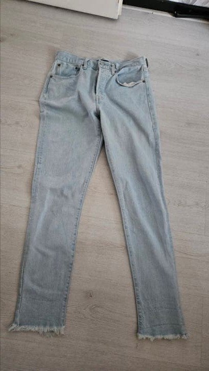 Levi's 501 Skinny Jeans W27/L32 Lichtblauw, Blauw, Ophalen of Verzenden, Zo goed als nieuw, W27 (confectie 34) of kleiner