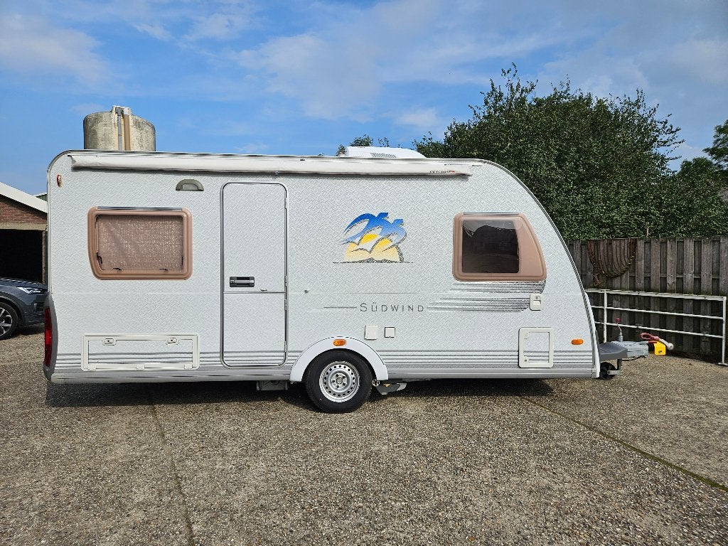 Knaus Sudwind 450 FU, Caravans en Kamperen, Rondzit, Kachel, Particulier, Vast bed