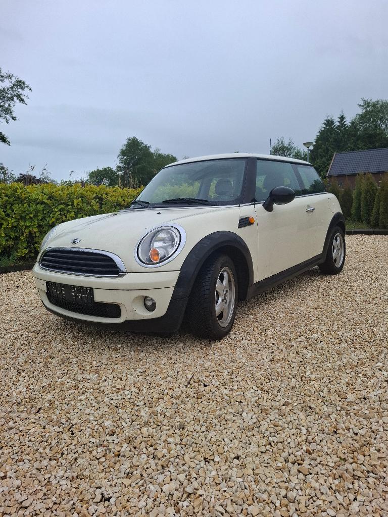 Mini One, Auto's, Stof, Zwart, 4 cilinders, Geel