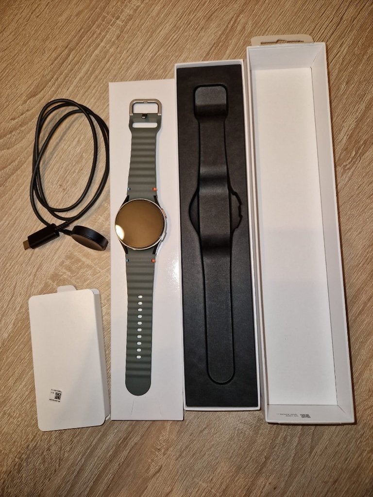 Samsung Galaxy Watch7 40mm LTE/4G, GPS, Nieuw, Ophalen of Verzenden, Sansung