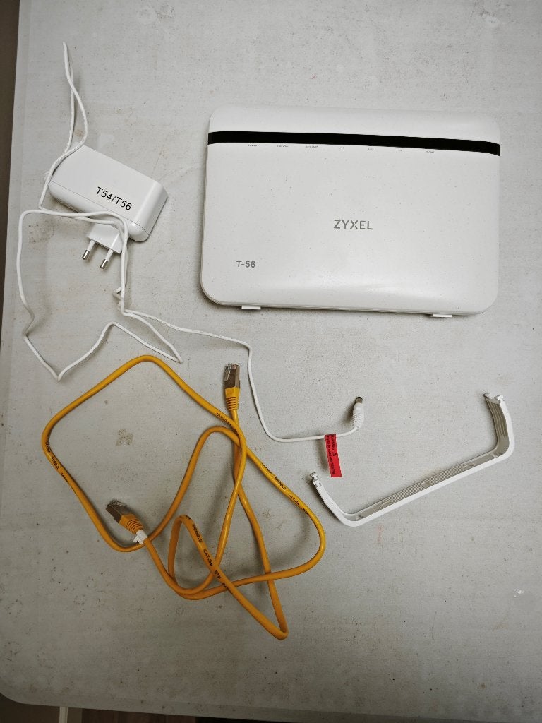 6x Zyxel T-56 wifi 6 router met Openwrt, Ophalen of Verzenden