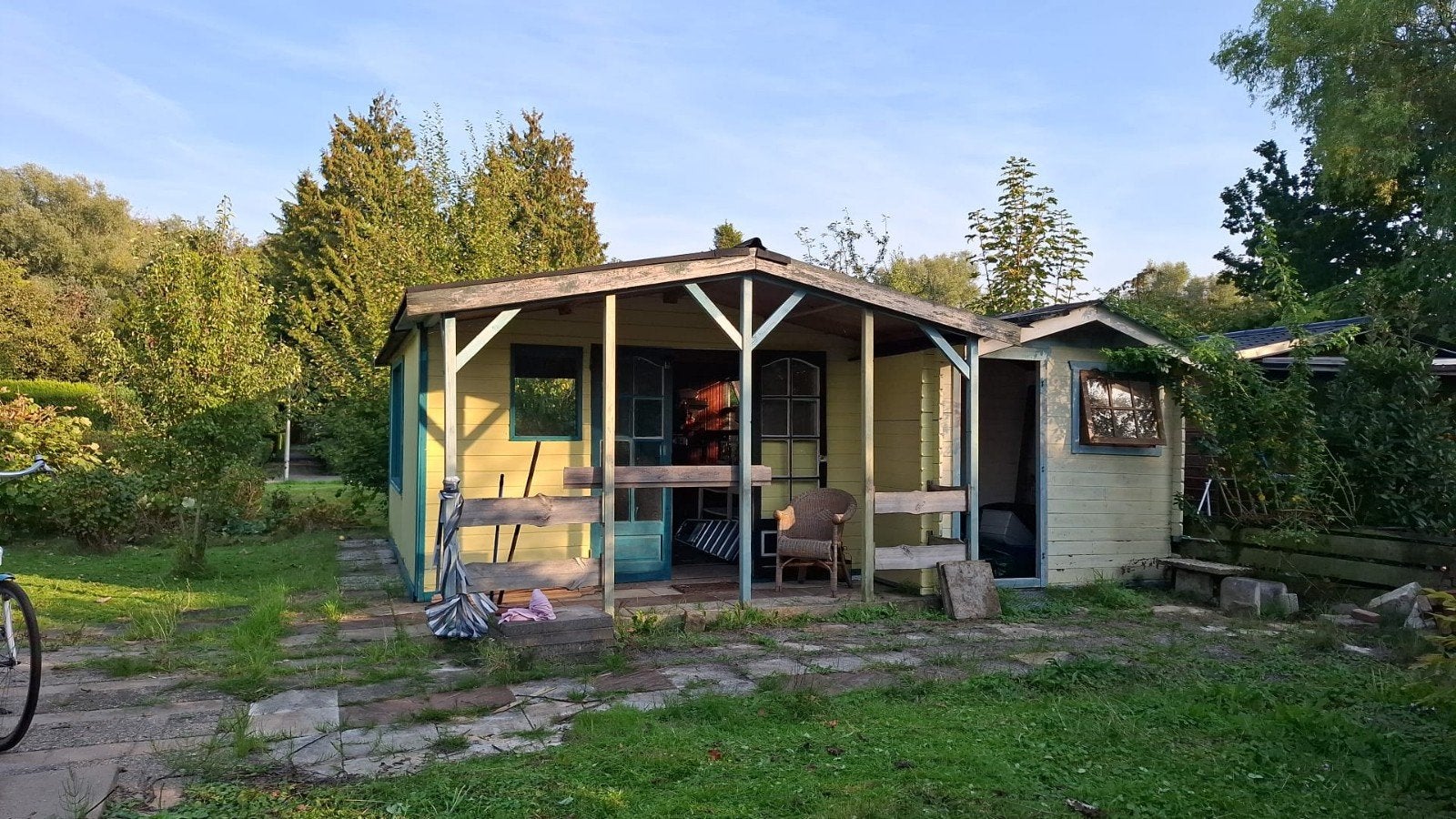 Volkstuin Tuinhuis  Hoogvliet Rotterdam Elftplaat, Tuinhuis, 250 tot 500 cm, Ophalen of Verzenden, 2 ramen