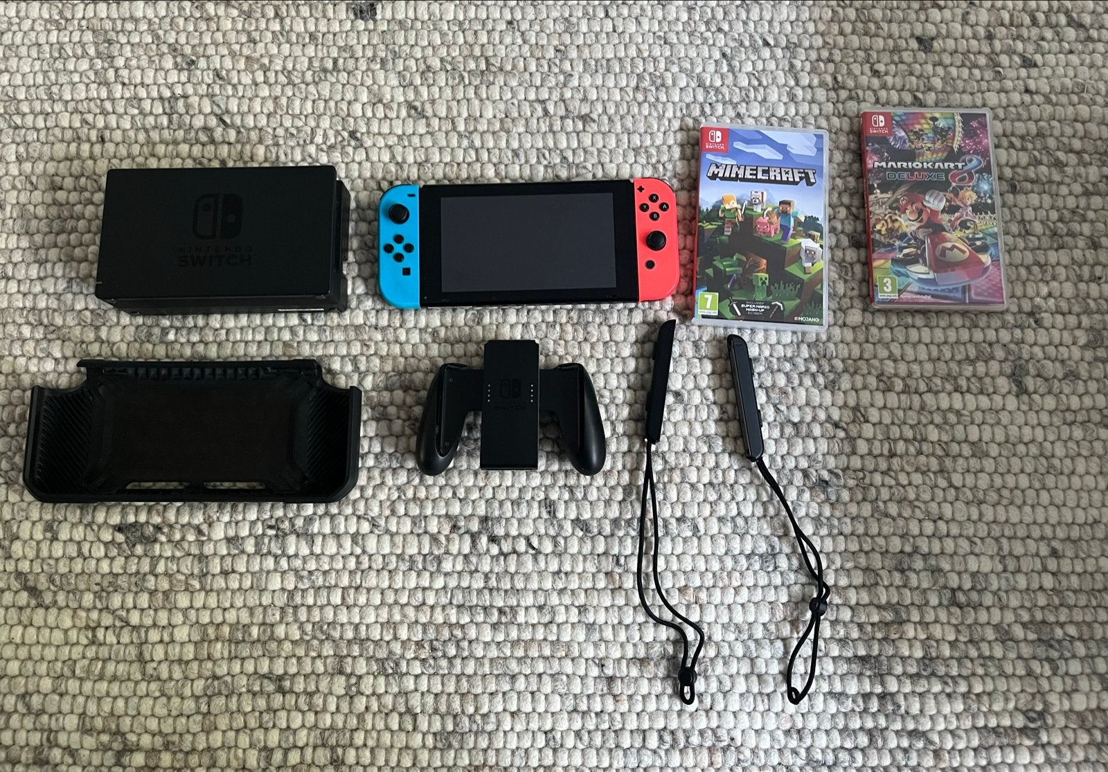 Nintendo Switch met 2 games en accessoires, Met games, Met 2 controllers, Ophalen of Verzenden, Zo goed als nieuw