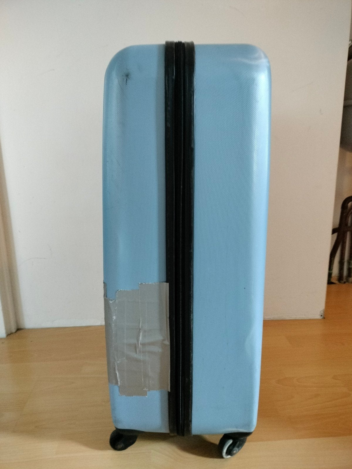 Koffer beschadigd, gratis, Ophalen, Gebruikt, Hard kunststof, 70 cm of meer
