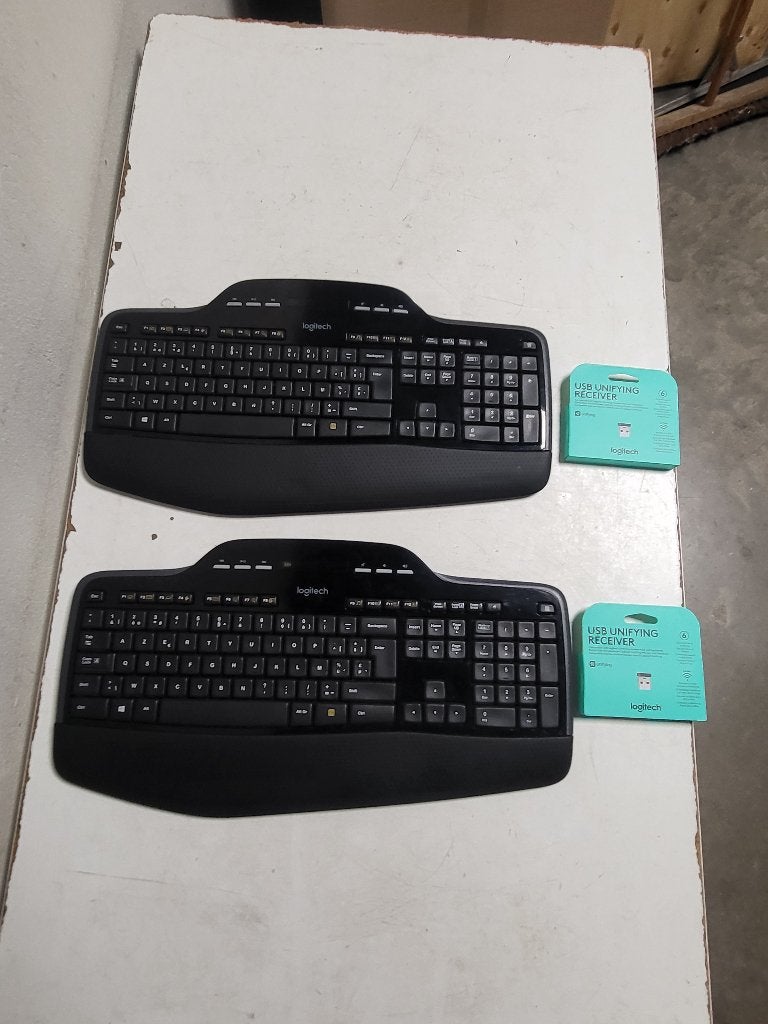Logitech K710 draadloos toetsbord Azerty+Unifying-ontvanger, Computers en Software, Toetsenborden, Logitech, Azerty, Ophalen of Verzenden