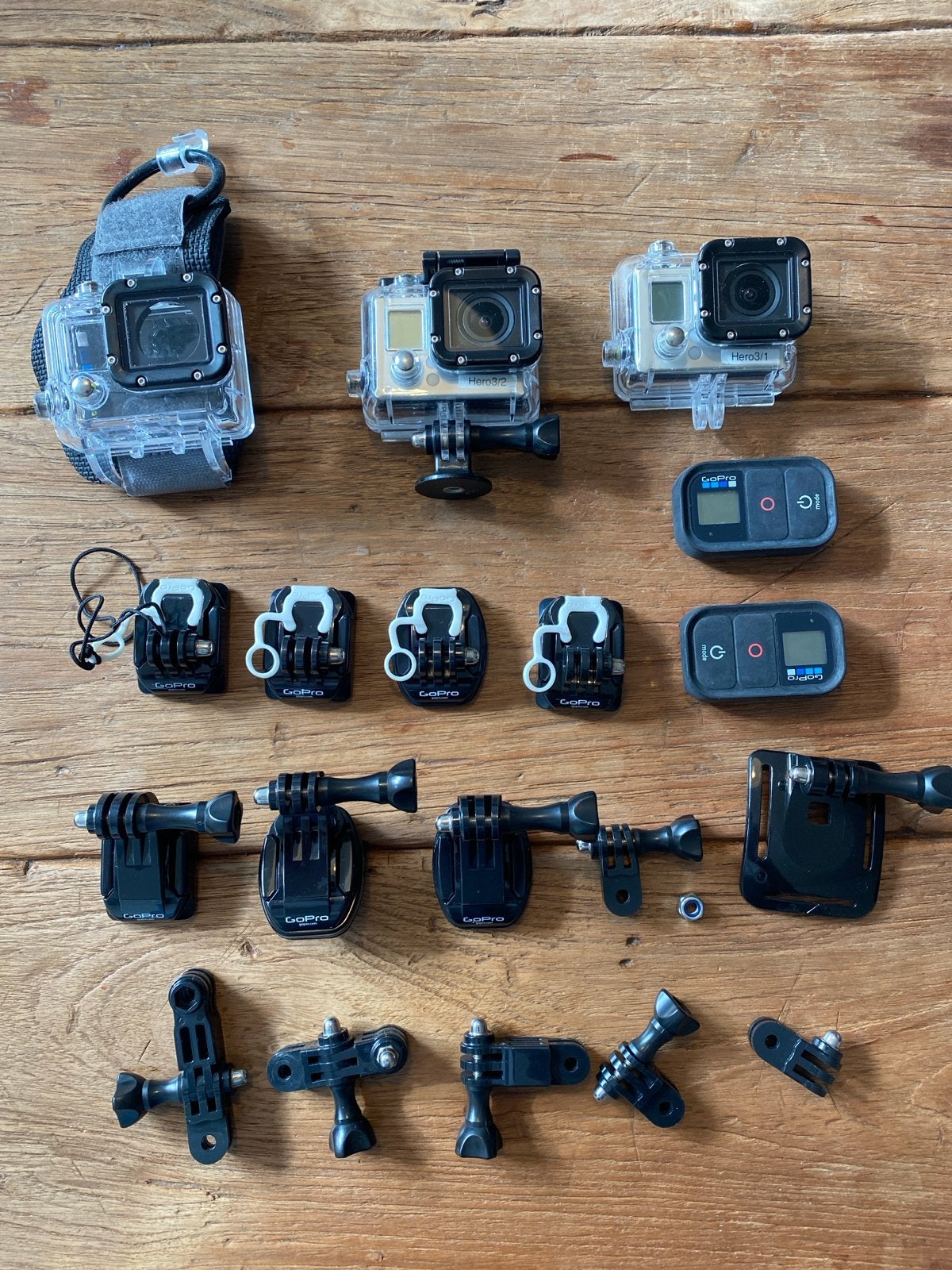 GoPro Hero actioncam (set van 2) + accessoires, Ophalen of Verzenden, Gebruikt, GoPro