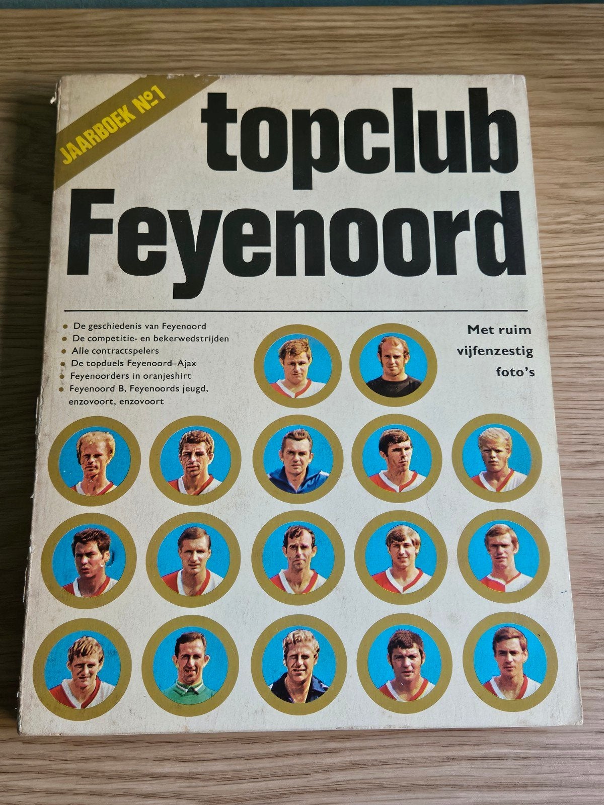 Topclub Feyenoord Jaarboek N1 - Geschiedenis en Meer, Verzamelen, Ophalen of Verzenden, Zo goed als nieuw, Feyenoord, Boek of Tijdschrift