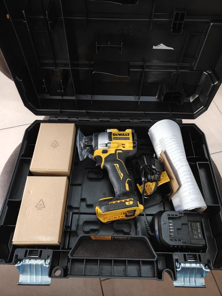 DeWalt DCF921E2T accu slagmoersleutel 18V, Ophalen of Verzenden, Nieuw