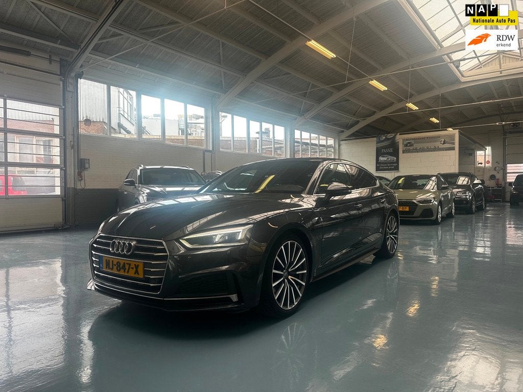 Audi A5 Sportback 2.0 TDI Launch Edition, Gebruikt, Euro 6, Leder en Stof, 23 km/l