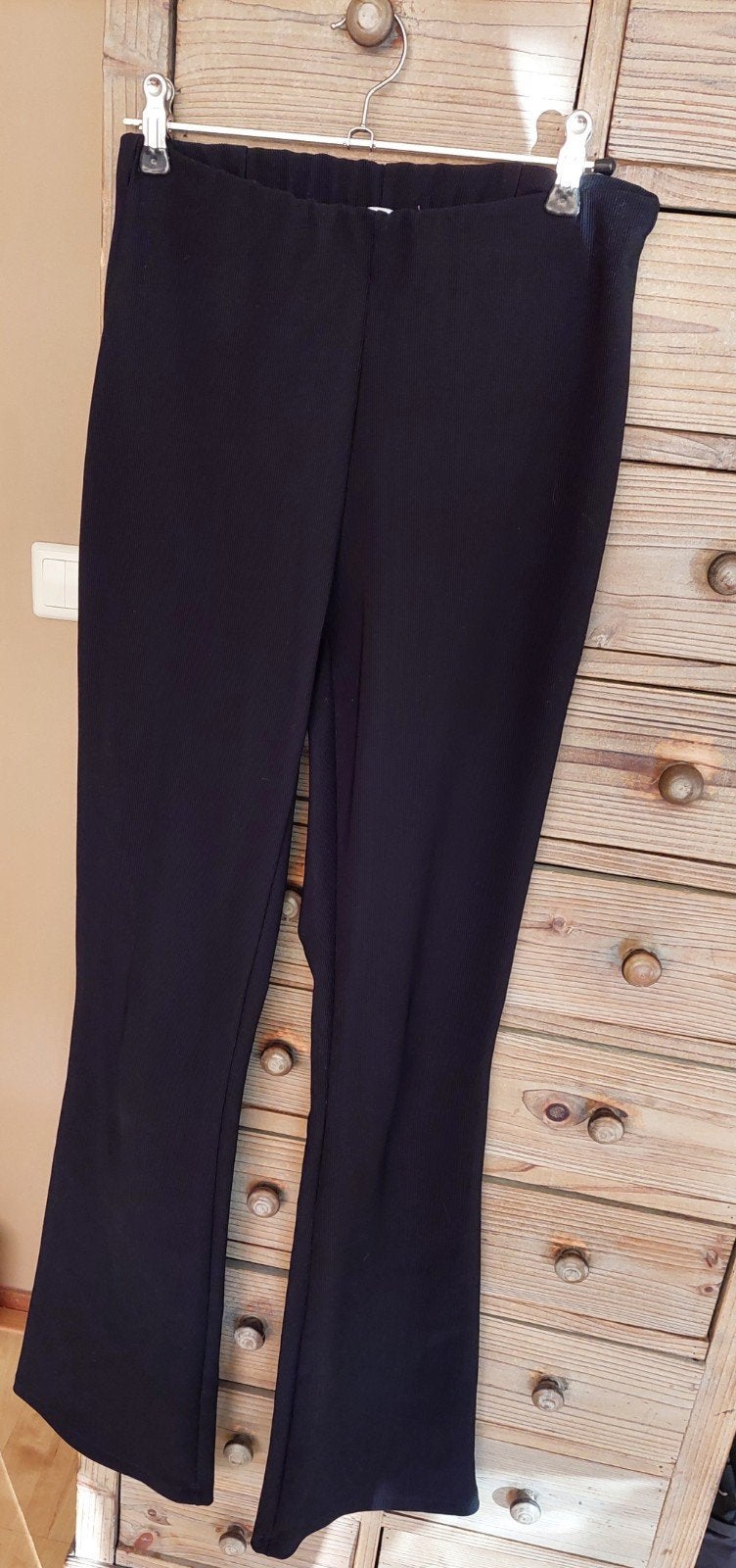 Costes zwarte flared broek, maat M, Zwart, Ophalen of Verzenden, Zo goed als nieuw, Lang