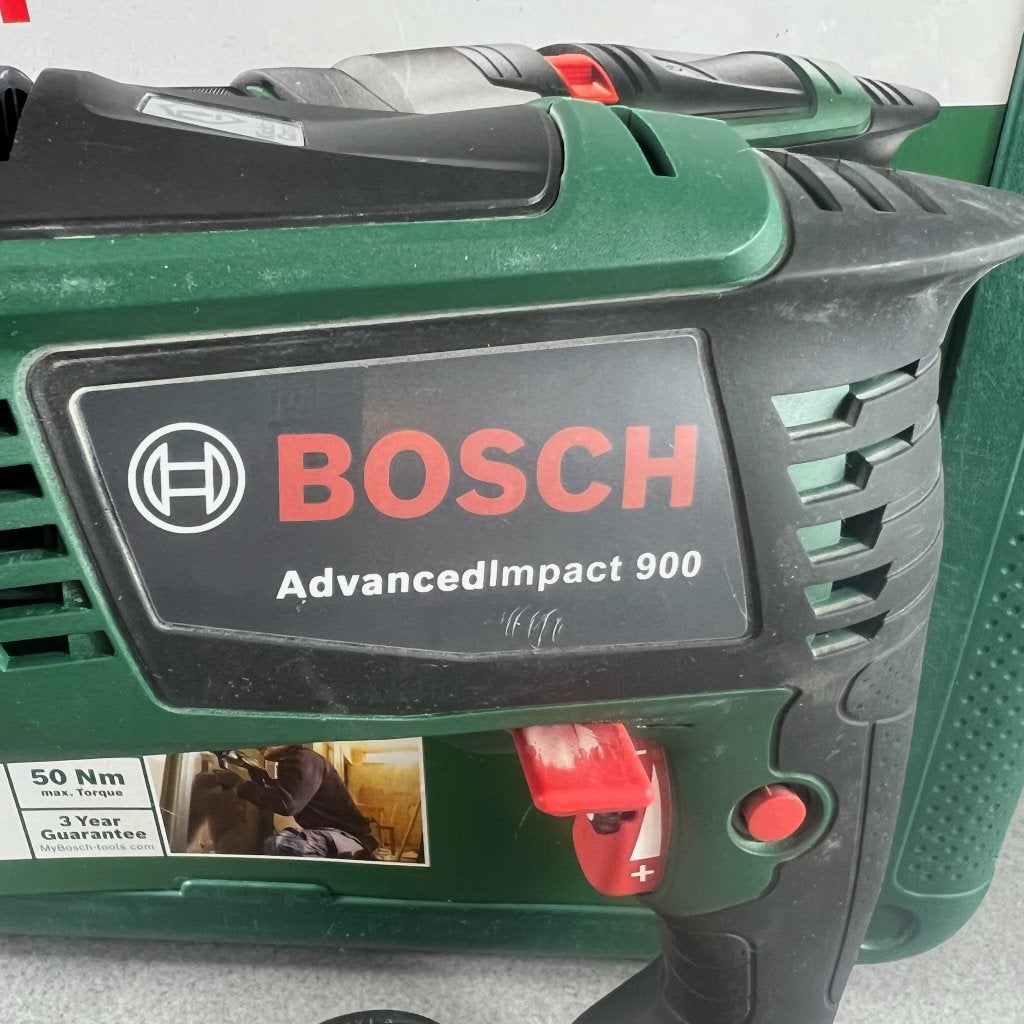 Bosch Advanced Impact 900 | koffer met boortjes | 414810, Boormachine, Variabele snelheid, Ophalen of Verzenden, Gebruikt