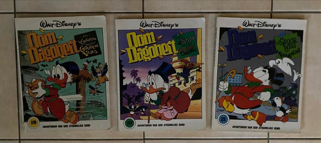 Walt Disney's Oom Dagobert - Avonturen van een Steenrijke Ee, Meerdere stripboeken, Ophalen of Verzenden, Gelezen