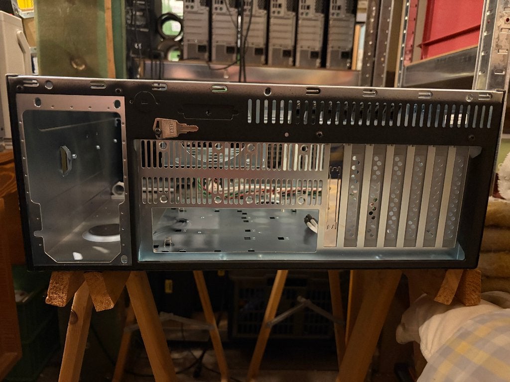 19 inch serverkast, Computers en Software, Computerbehuizingen, Gebruikt, Ophalen