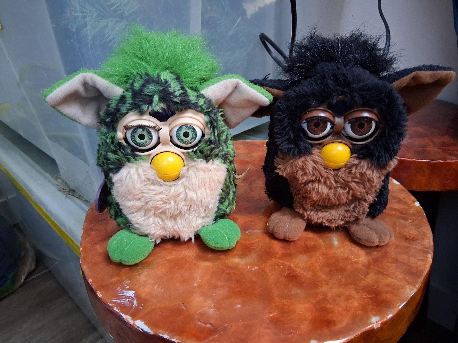 Twee Furbys: Groene werkend, bruine voor de handige, Ophalen of Verzenden